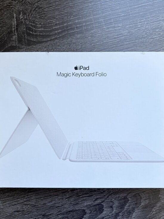 Apple Other - Apple iPad Magic Keyboard Folio for iPad 10th Gen / A16 White Genuine Apple